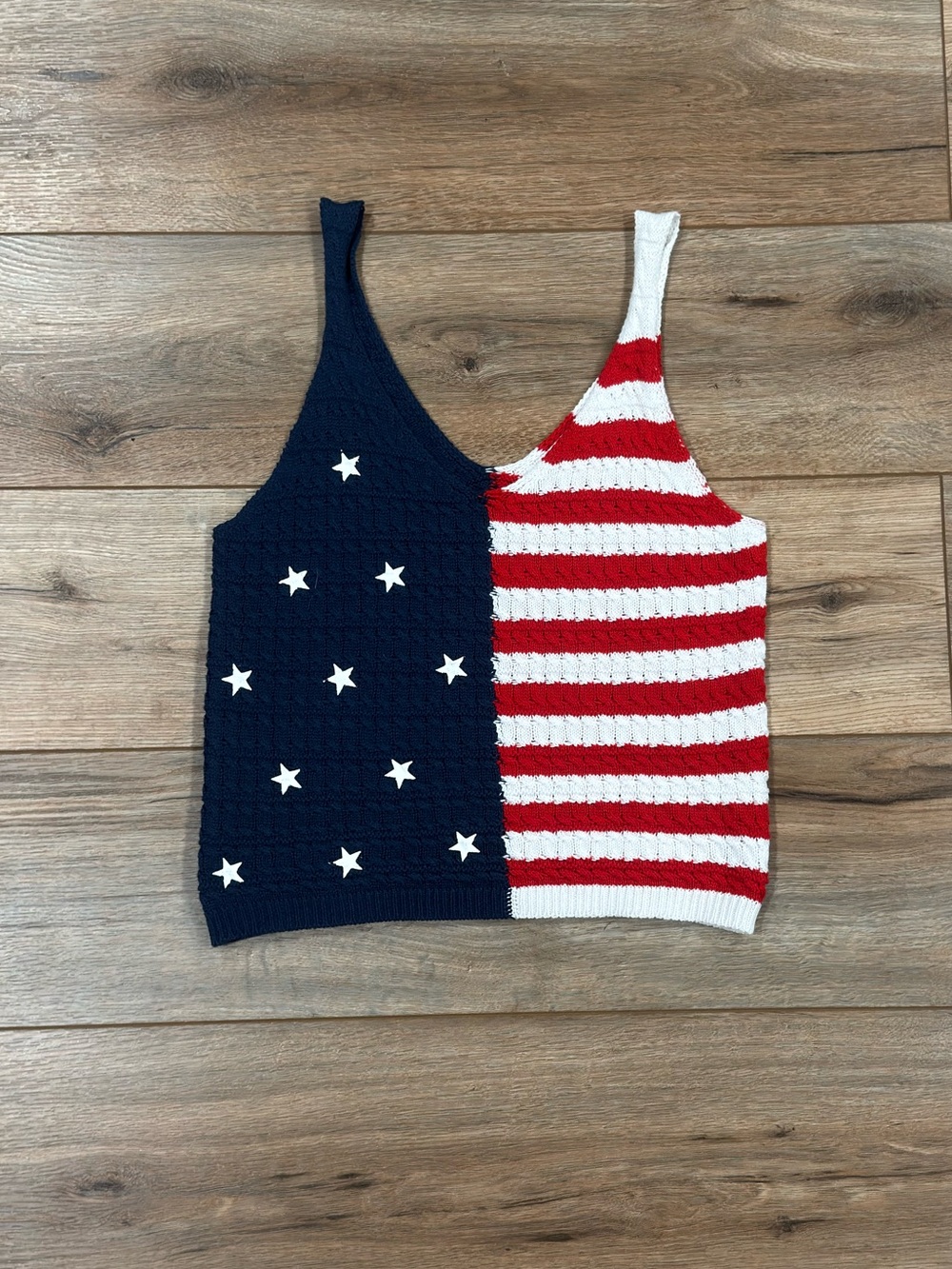MOON & MADISON Western American Flag Cable Knit Cropped Tank Top | Size Small